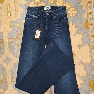 NWT PAIGE Genevieve Jeans Size 23